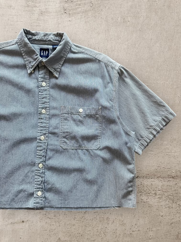 00S GAP CROPPED BUTTON UP SHIRT - LARGE